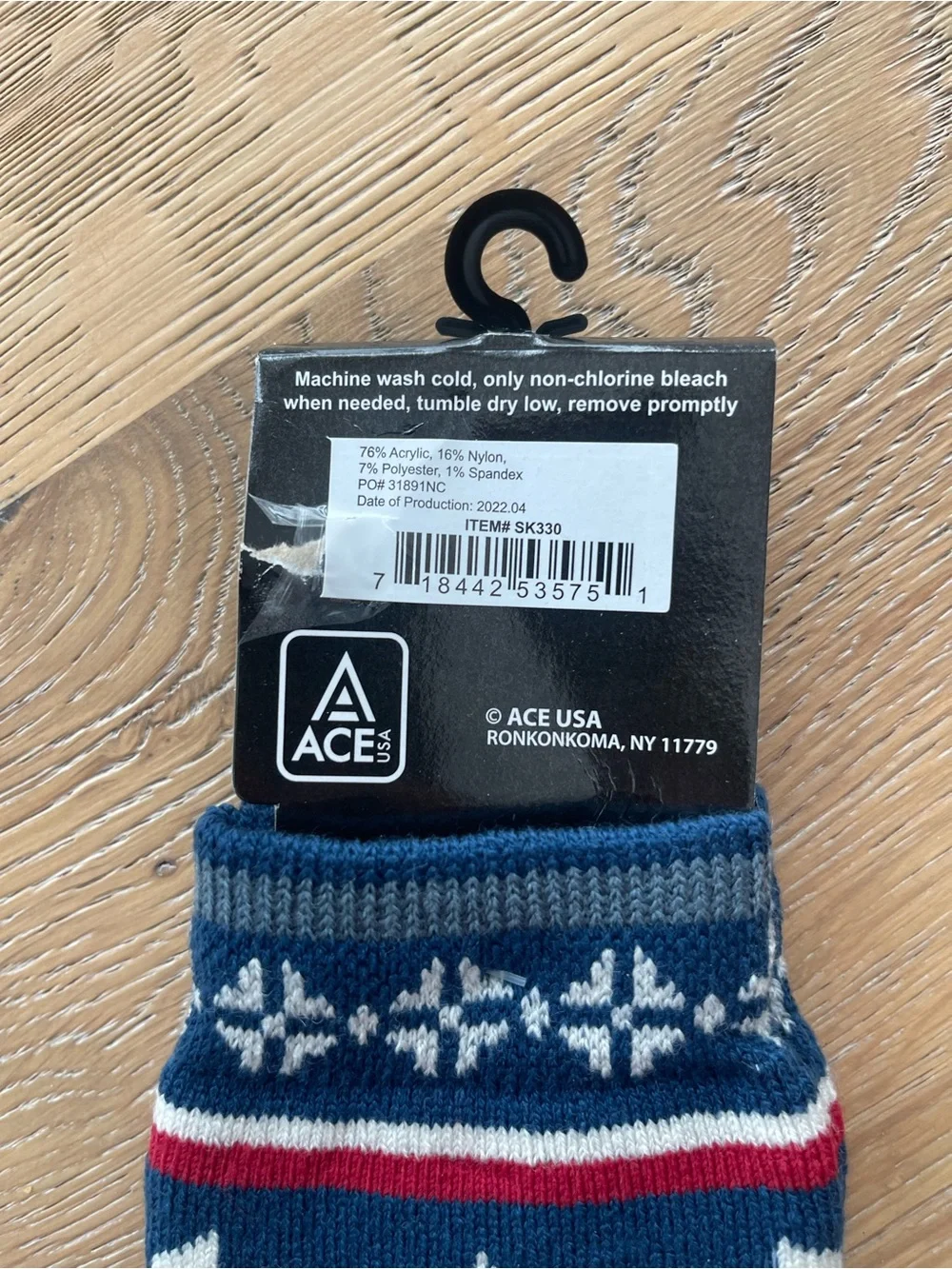 Men’s Navy, Red & White Fair Isle Crew Socks